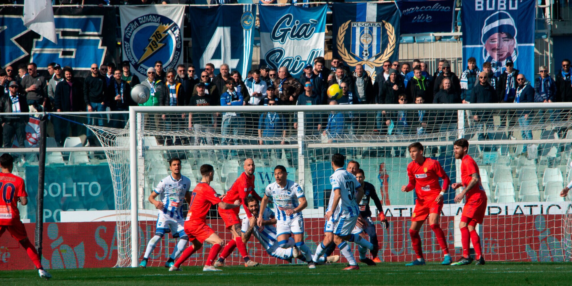Pescara, il clamoroso retroscena sul gol annullato: “L’arbitro ha chiesto scusa”