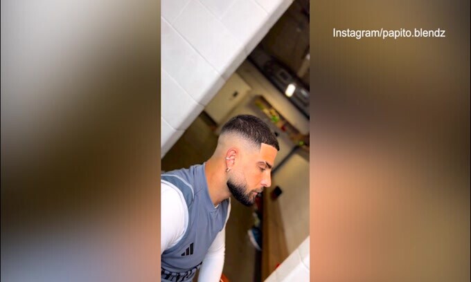 Insigne e il salto dal barbiere a Toronto: il nuovo look è super!