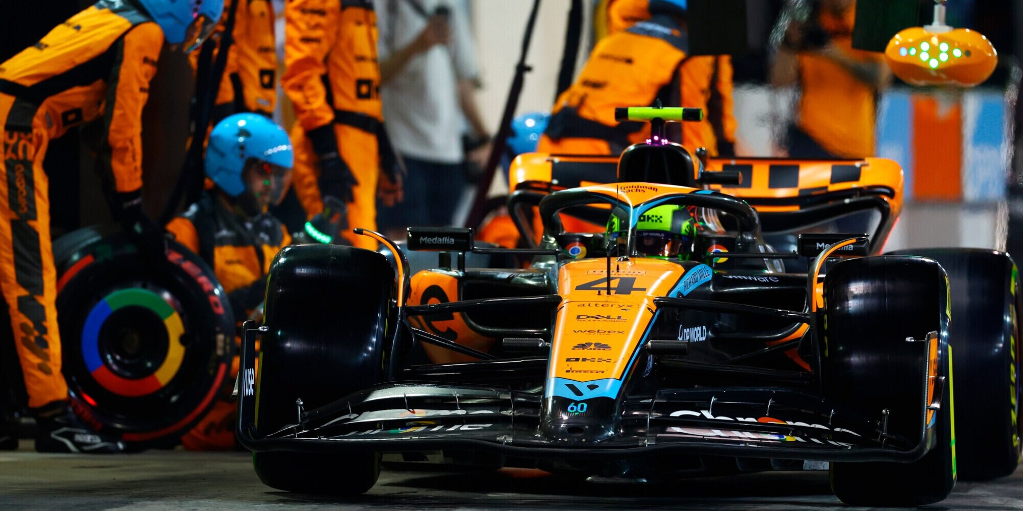 McLaren, caos pit stop ma Norris ci ride su: la battuta che fa sorridere la F1