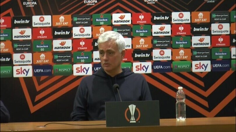 Mourinho sincero: "Ho invidiato la panchina del Bayern Monaco.."