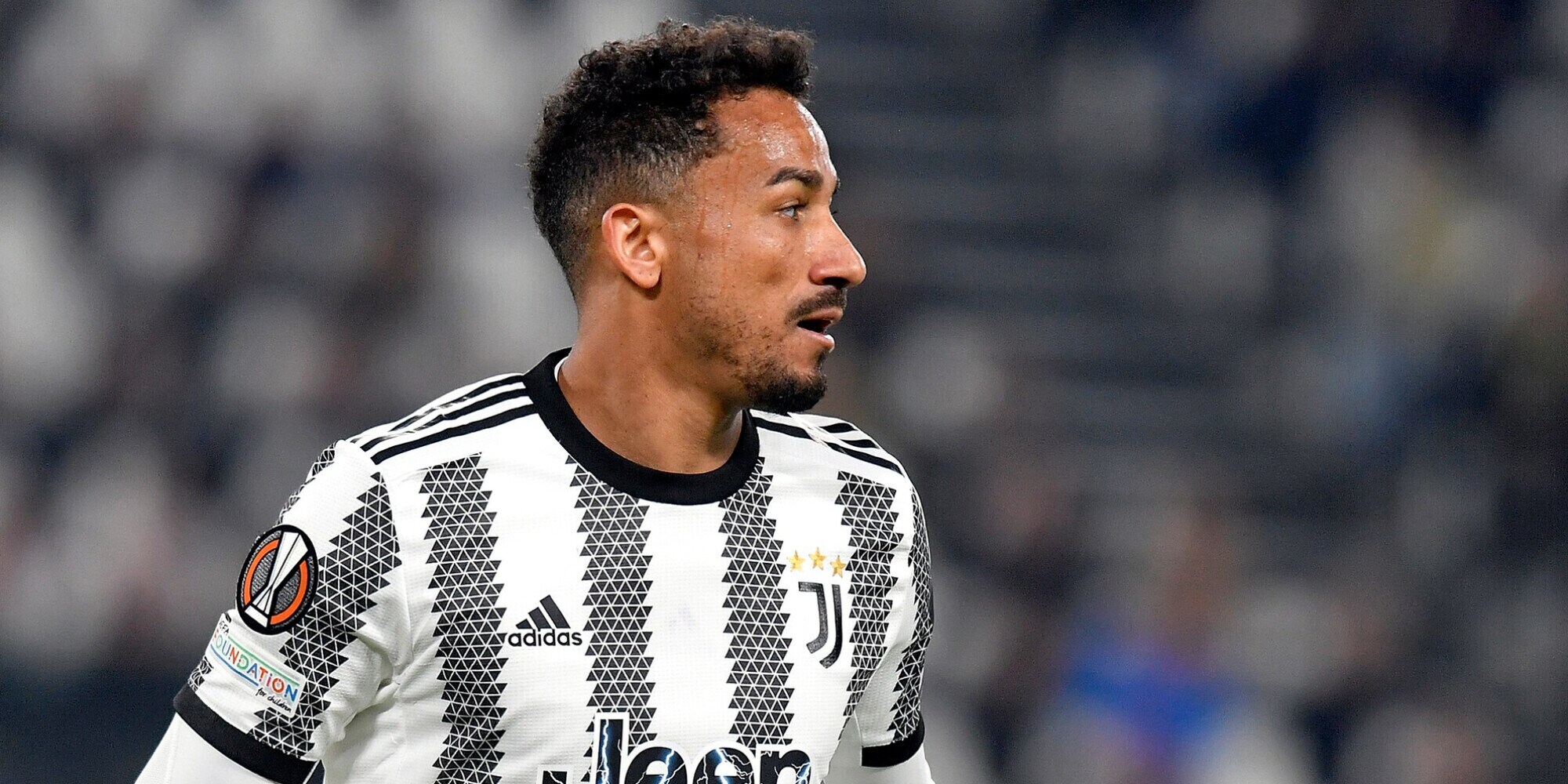 Juve-Friburgo, Danilo ringrazia Del Piero e chiarisce su Pogba: "Le regole sono importanti"