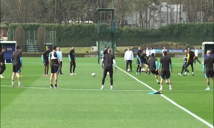 Inter, tanta allegria durante il torello