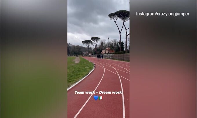 Jacobs si allena in gruppo: "Lavoro di squadra=lavoro dei sogni"