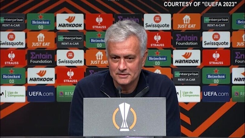 La frecciata di Mou: "Alcune squadre italiane hanno sofferto per 90'"