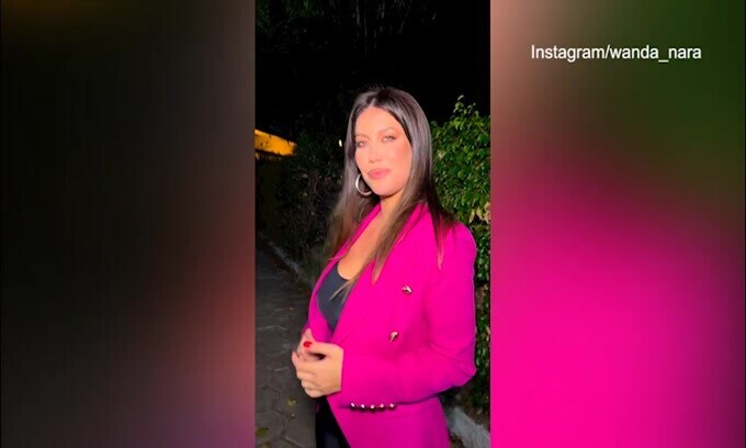 Wanda Nara cuore rosanero: il video del bacio in camera è virale!