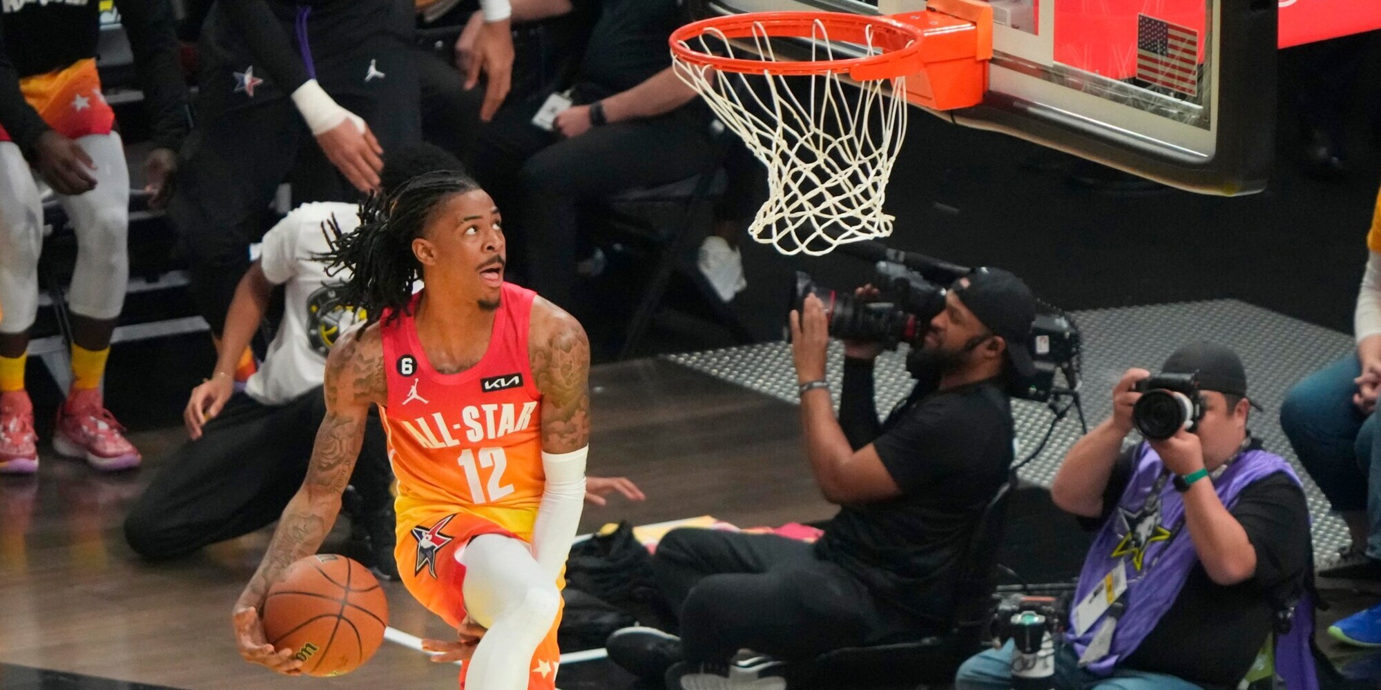 Morant tra Nba, armi, spogliarelliste e pentimento: "Potevo perdere tutto"