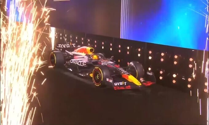 F1, Gp d'Arabia Saudita: Perez primo, Verstappen secondo