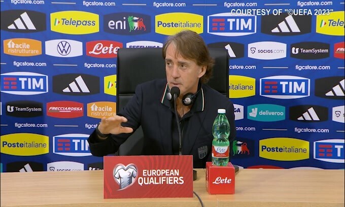 Mancini: "Napoli simile all'Italia degli Europei"