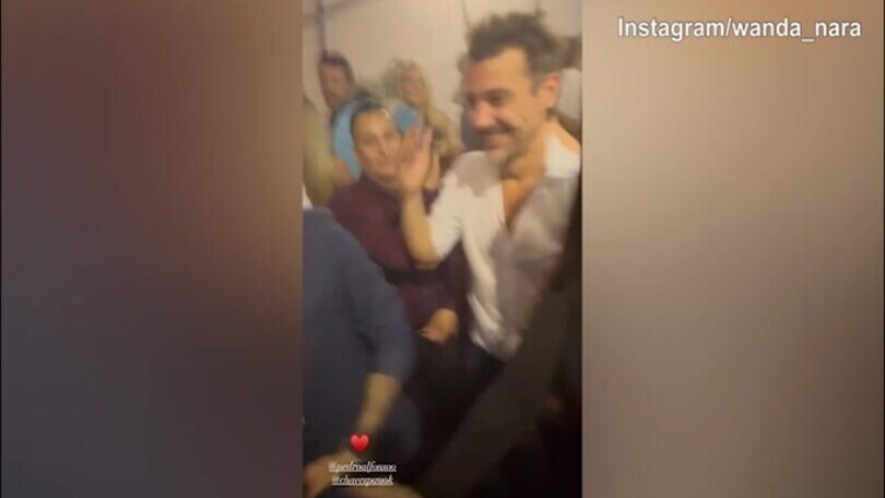 Wanda Nara e Mauro Icardi, che show alla festa!