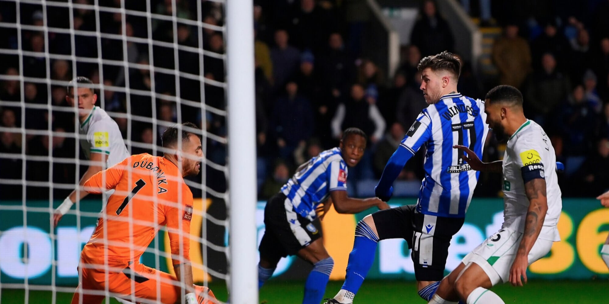 Cheltenham-Sheffield Wed, ecco il pronostico del match