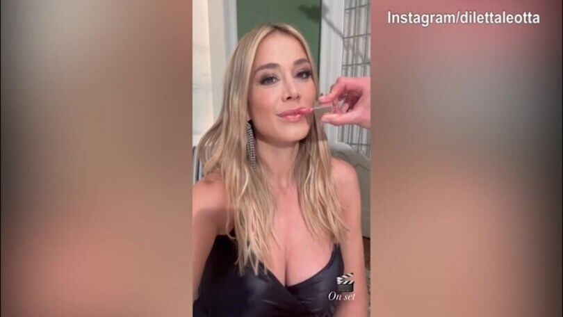 Diletta, il look fa impazzire i fan..e arriva anche il bacio