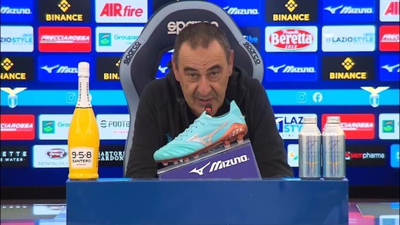 Sarri: "Tante squadre hanno organico superiore al nostro"