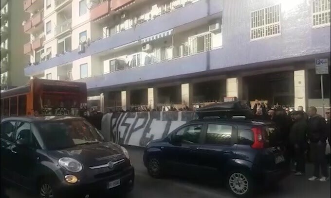 Striscioni banditi, il Napoli risponde: "Seguite le istruzioni sul sito"