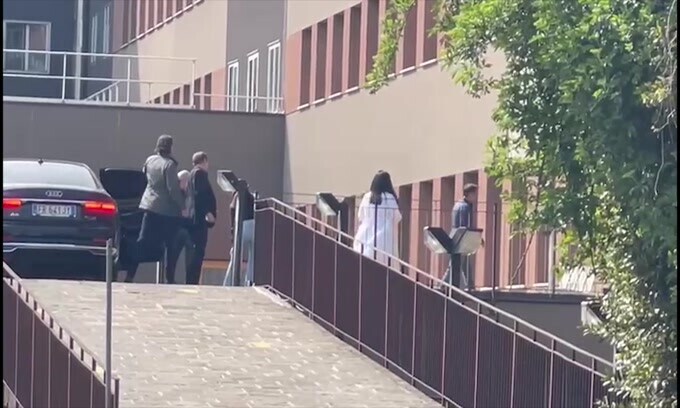 Ospedale San Raffaele, il ritorno di Paolo e Marina Berlusconi