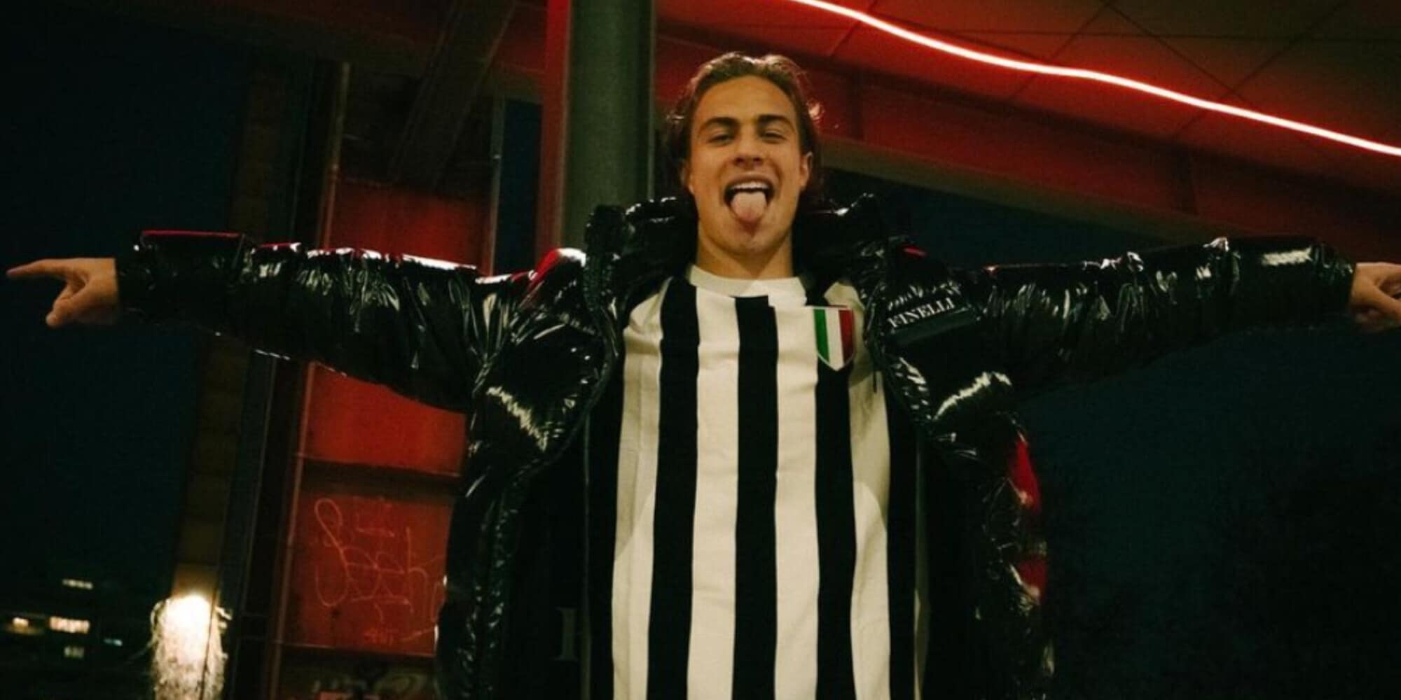 Yildiz, amore Juve: maglia vintage bianconera sui social, tifosi impazziti
