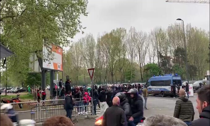 Champions League: l'accoglienza per il Napoli a San Siro