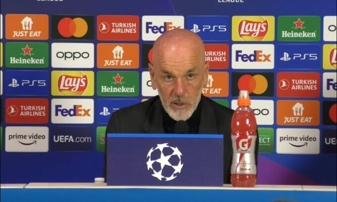 Pioli predica calma: "Siamo a metà della salita"
