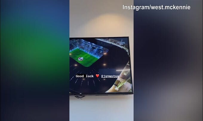 Juve, McKennie tifa bianconero: "Buona fortuna"