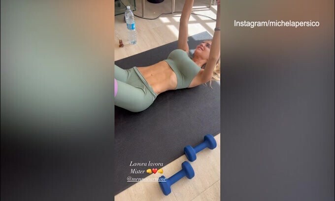 Michela Persico svela la tartaruga: il fisico è micidiale!