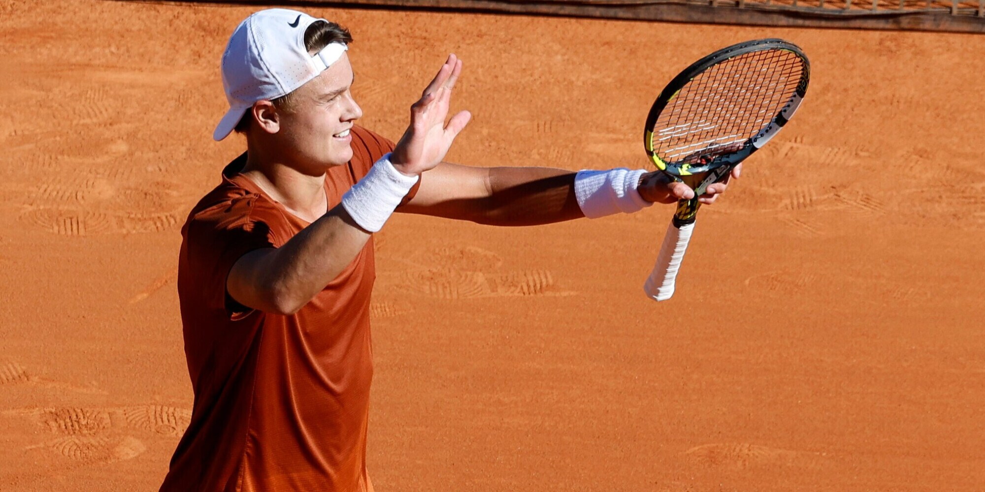 Tennis, Rune batte Medvedev e vola in semifinale