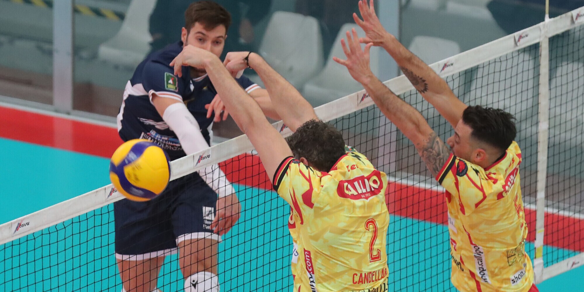 Play Off: Gara 2 dei Quarti senza appello per quattro