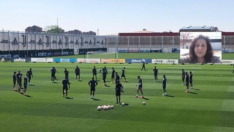 L'allenamento della Juventus: Alex Sandro e De Sciglio ok