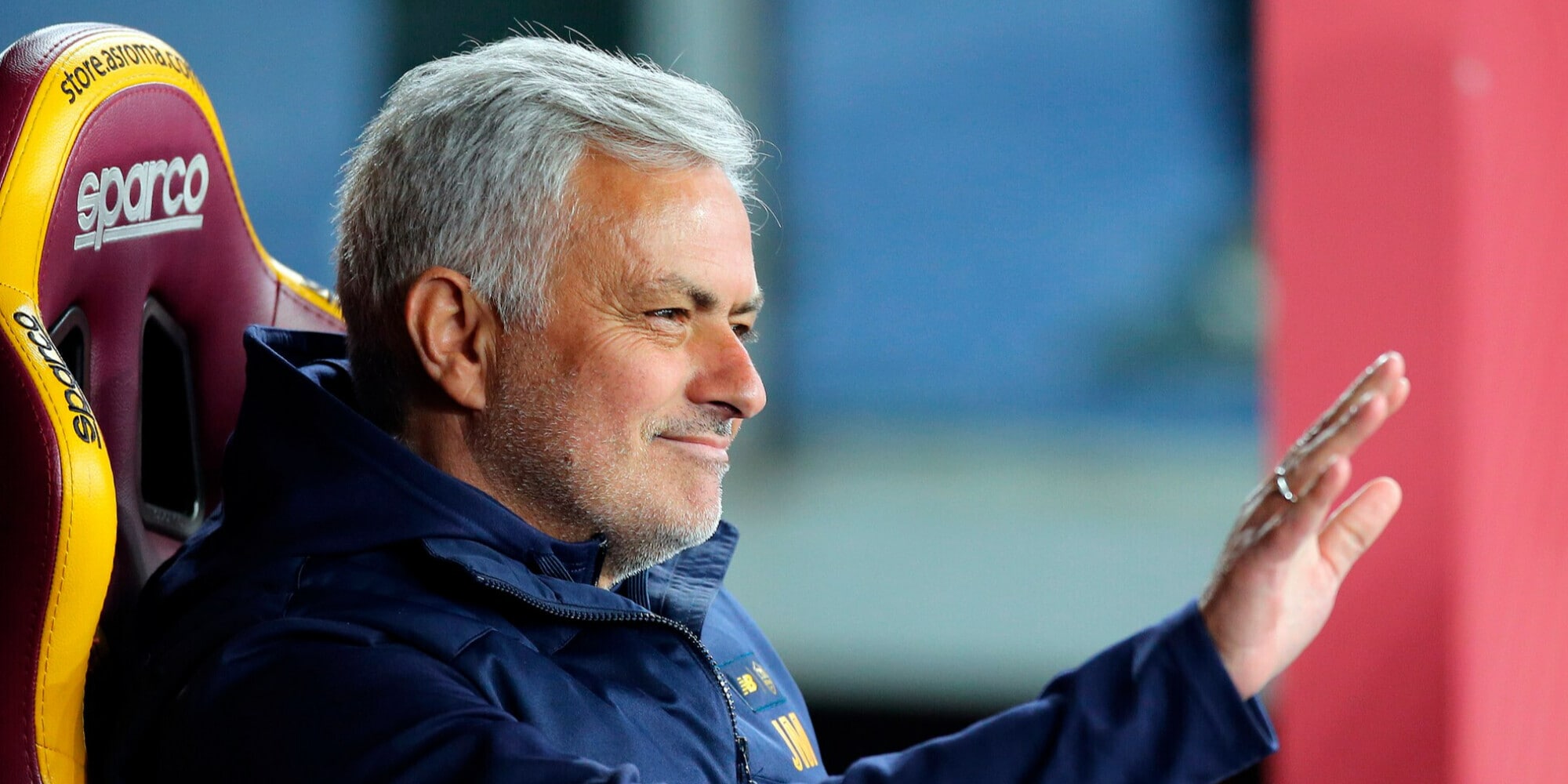 Mourinho, conferenza Roma-Feyenoord: "Dybala non so se giocherà"