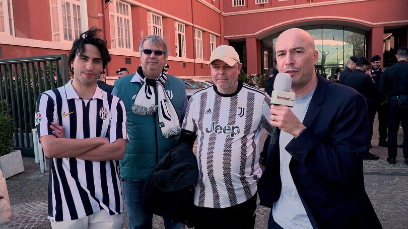 I tifosi Juve fuori dal Coni: “Vogliamo giustizia, via la penalizzazione”