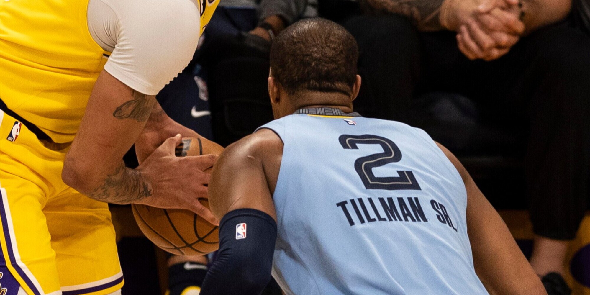 Nba, Memphis e Milwaukee si riscattano: Denver allunga sul 2-0
