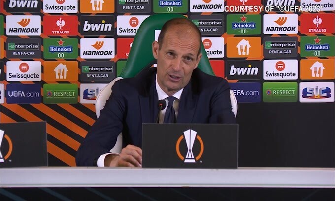 Allegri: "Contento per Mou, mi mette sempre in difficoltà..."