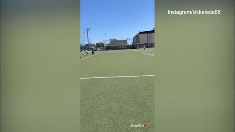 Matteo Giunta, Federica Pellegrini e il calcio: due tiri a pallone con Totò Schillaci