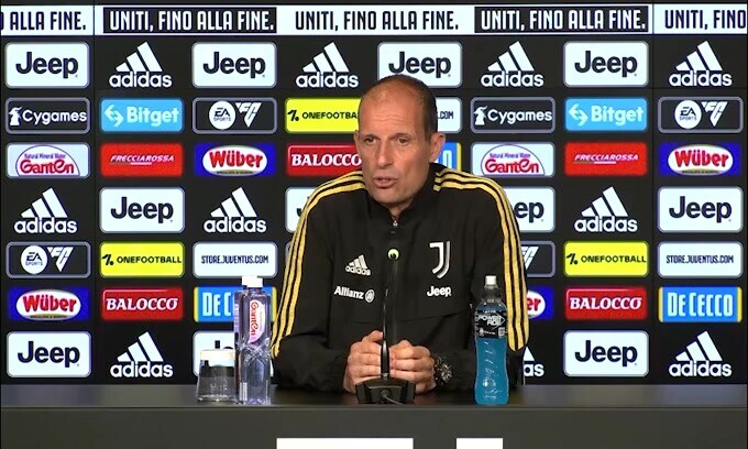 Allegri su Vlahovic: "Non è che ora è diventato scarso..."
