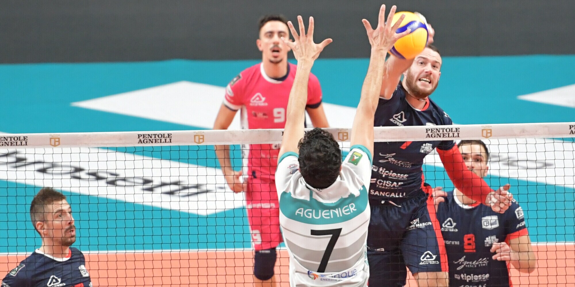 Play Off: Vibo-Santa Croce e Cantù-Bergamo le sfide per la finale