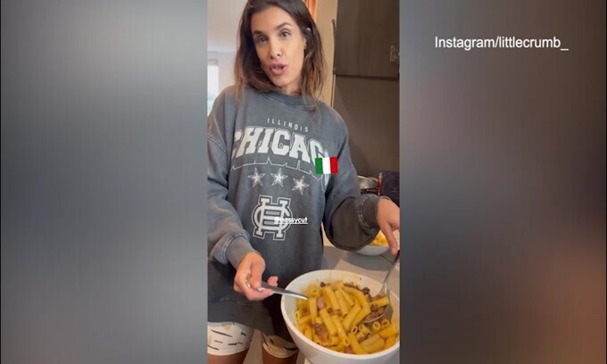Elisabetta Canalis, la carbonara è stellata!