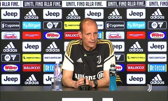Allegri alla giornalista: "Ci sono domande più intelligenti..."