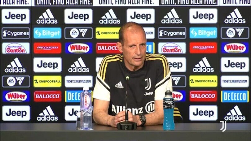 Allegri alla giornalista: "Ci sono domande più intelligenti..."