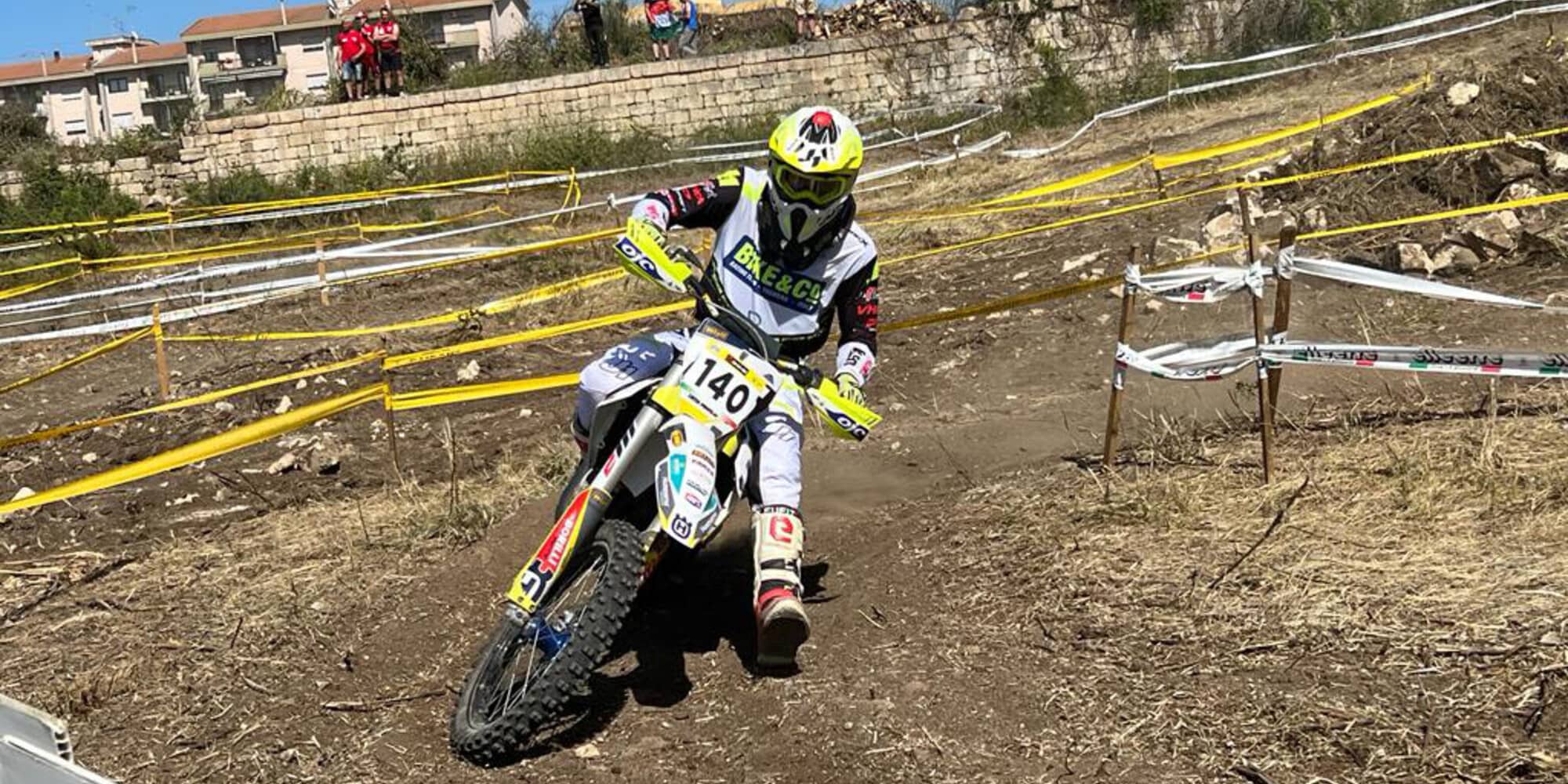 Moto club Alfieri senza stop, diviso tra Piemonte, Sicilia e Abruzzo