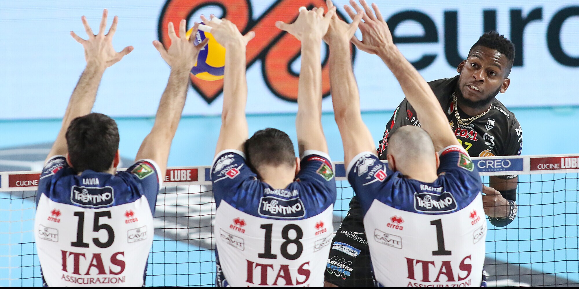 Play Off: Civitanova-Trento la corsa scudetto continua domani all'Eurosole