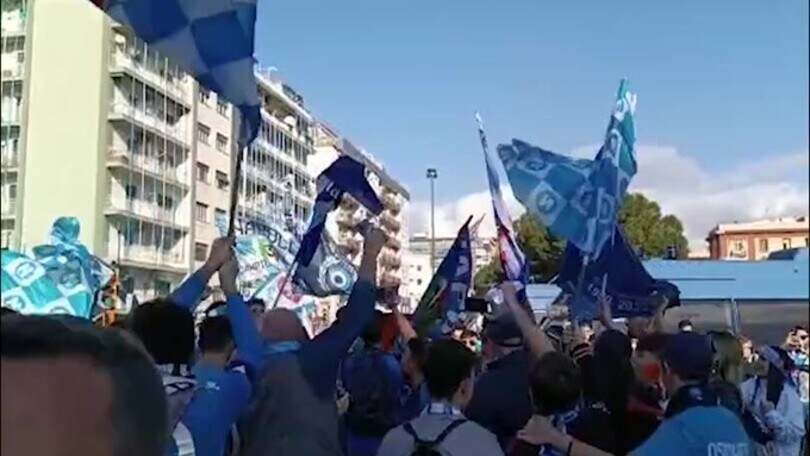 A Napoli prosegue la festa scudetto: le immagini