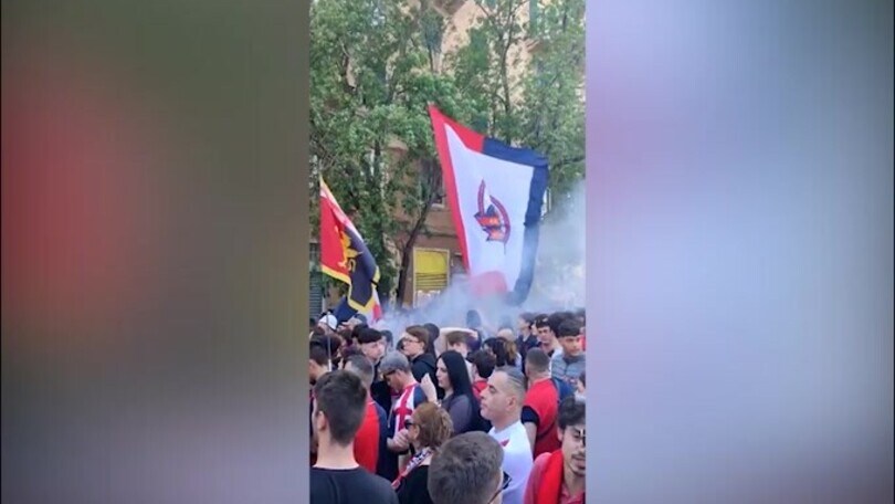Genoa, caroselli per la città: il Grifone è in Serie A