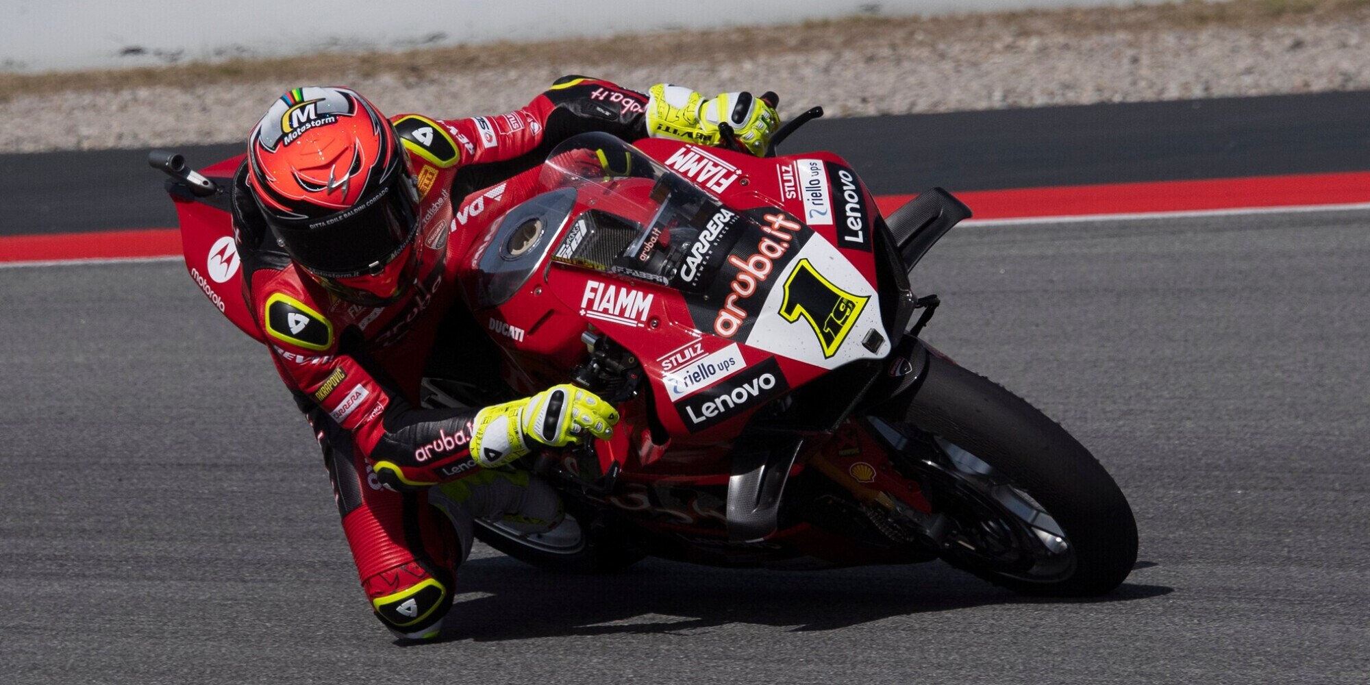 Superbike: Ducati e Bautista inarrestabili, tripletta anche a Barcellona