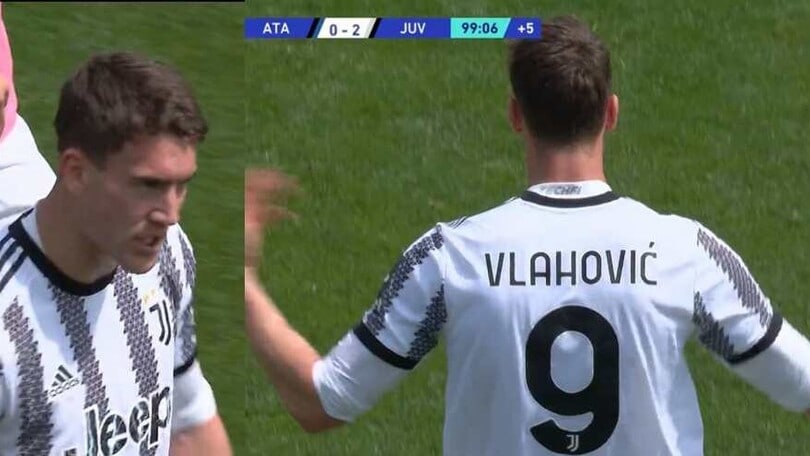 “Vlahovic sei uno zingaro”: i cori razzisti in Atalanta-Juve