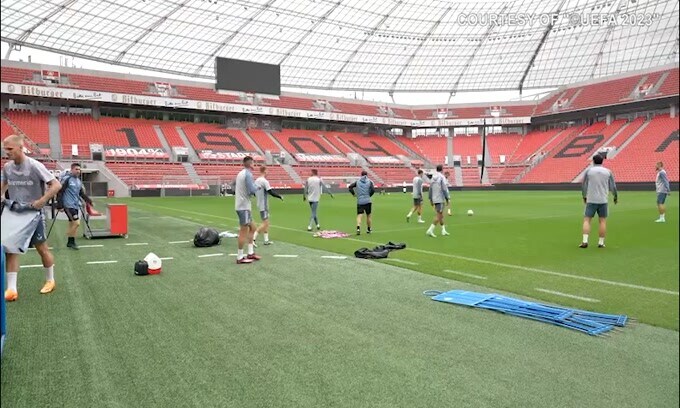 Europa League, la rifinitura del Leverkusen: le immagini