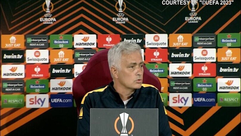 Mourinho: "Se fossimo usciti dall'Europa a dicembre saremmo secondi"