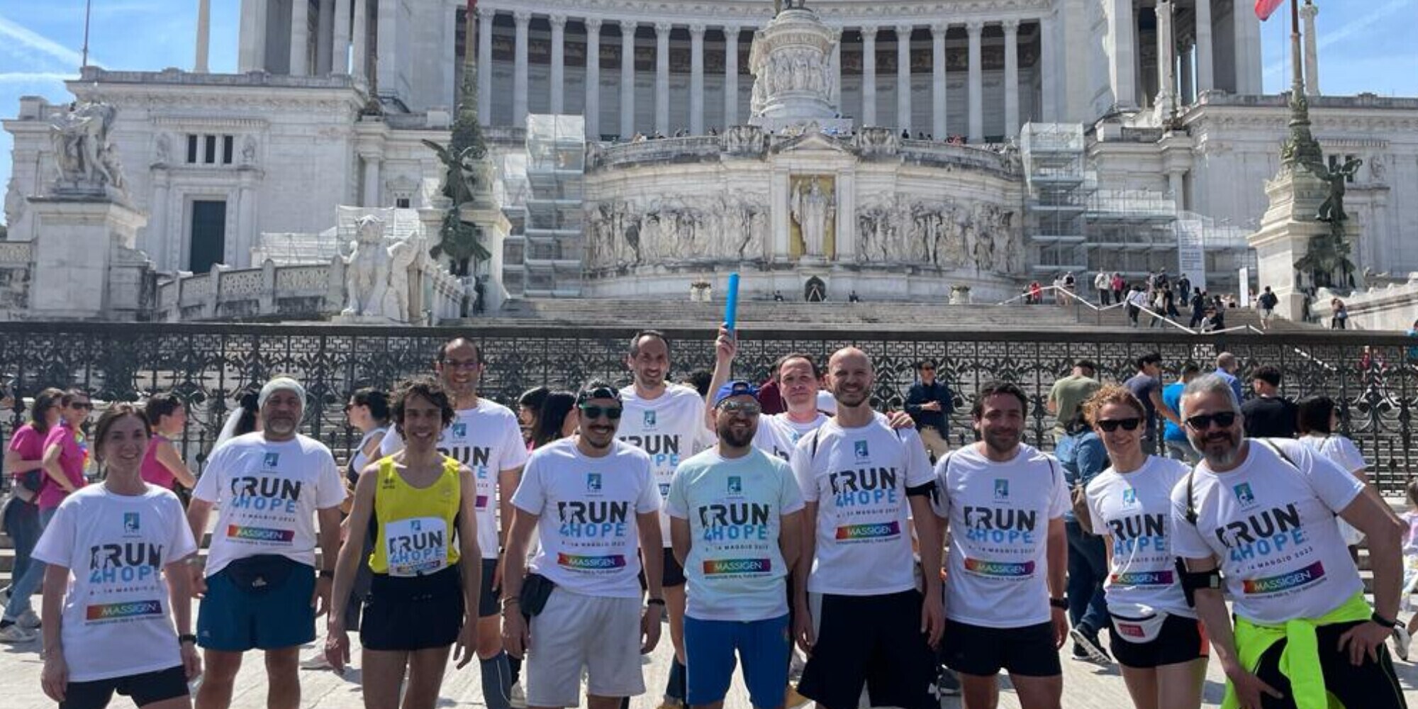 Lotta ai tumori femminili. L'Italia ha corso per Airc. E il Papa in San Pietro...