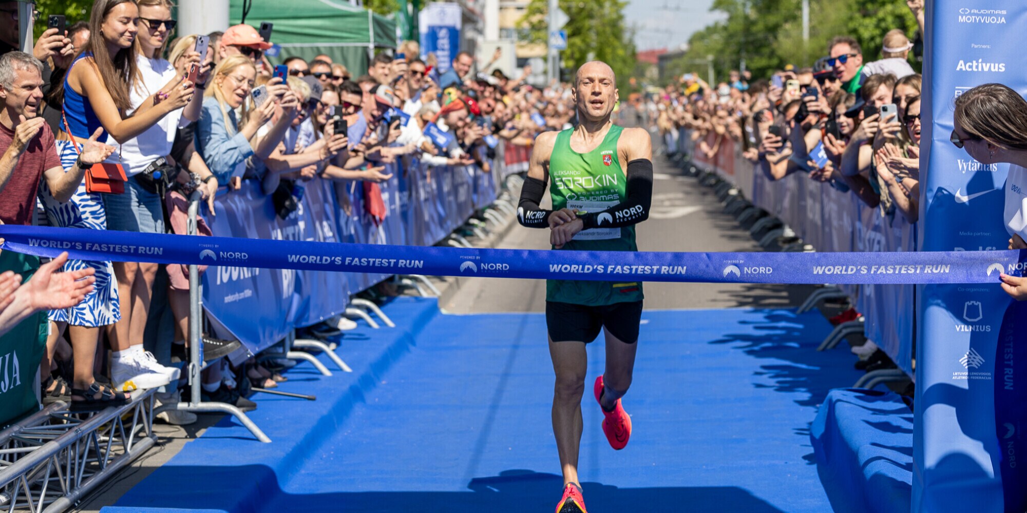 Aleksandr Sorokin incredibile: è record mondiale 100km in 6h05'3