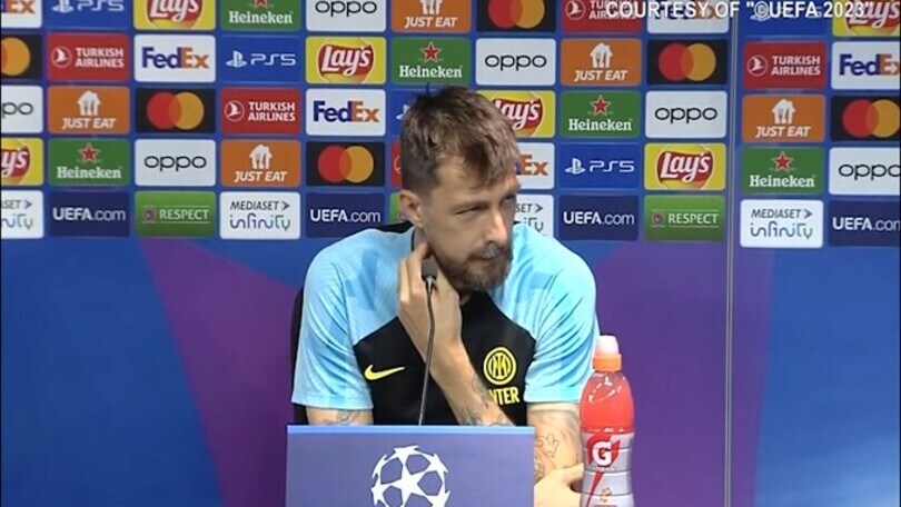 Acerbi: "Se non passi domani diventa una stagione di m***a"