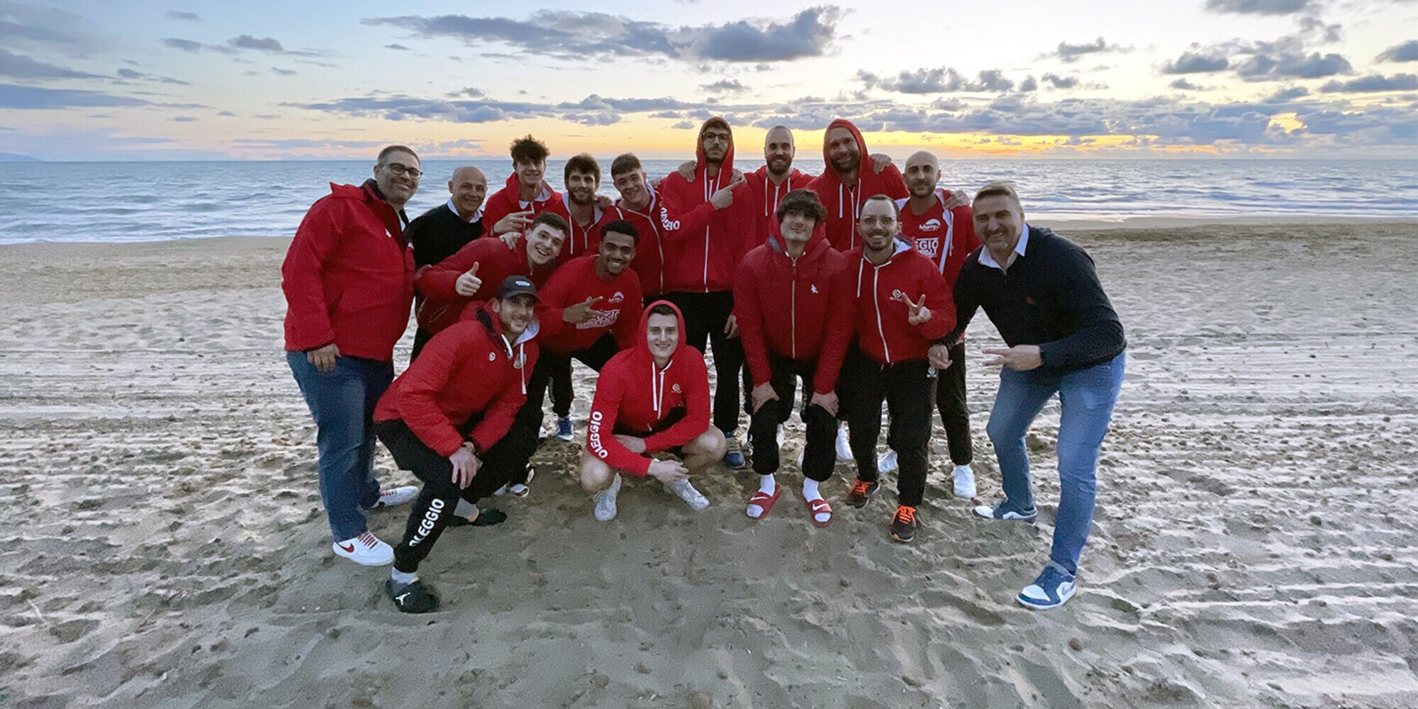 Oleggio Magic Basket vs Solbat Piombino: gara1 è degli Squali