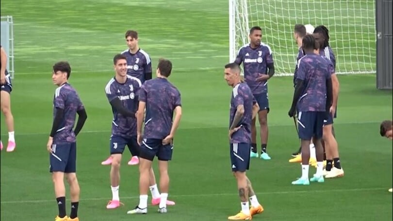 Juve, per Alex Sandro scatta il rinnovo automatico