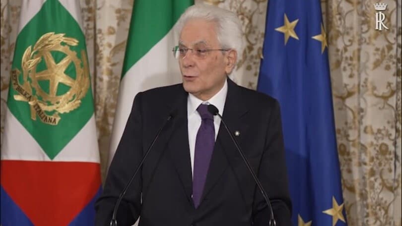 Mattarella ai giocatori di Inter e Fiorentina: "Simulazioni sono come un virus..."